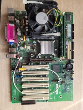 INTEL D845GEBV2 / D845PESV s.478 DDR