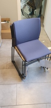 Krzesło konferencyjne ARIZ (399)