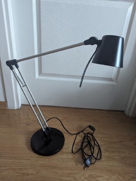 Lampka biurkowa Ikea Oleby, czarna