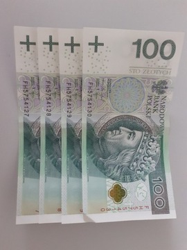 Banknoty 100 zł - 4 numery seryjne pod rząd