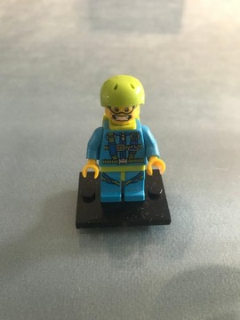 Lego Minifigurka Skydiver Spadochroniarz