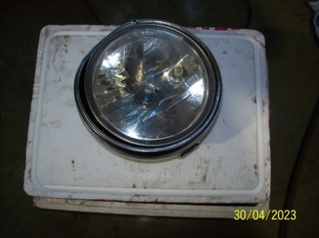 Suzuki GSX 750 Inazuma lampa przód