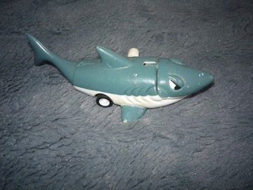 Zabawka rekin nakręcany na sprężynę
