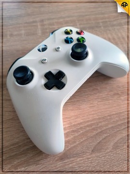 Oryginalny Pad Microsoft Xbox One X/S