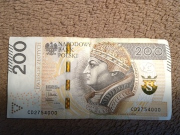Banknot 200 zł z numerami 000 lub 666