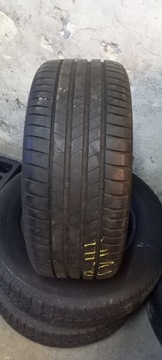 Opona Bridgestone 225 40 18