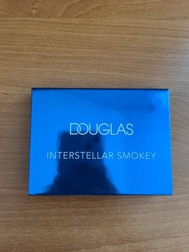 Paletka cieni Douglas Interstellar Smokey Nowa