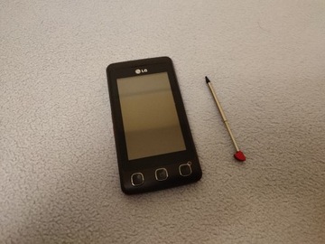 Smartfon LG KP500