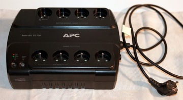 Zasilacz awaryjnu UPS APC Back-UPS ES 700