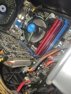 Komputer i7 4790, 16GB RAM, SSD, HDD, GTX 960 4GB