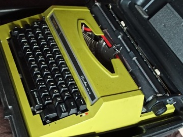 Maszyna do pisania Brother Electric 4612