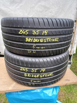 Opony letnie Bridgestone 245/35 R19