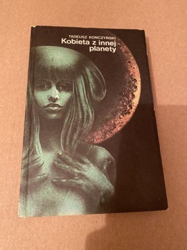 Książka „Kobieta z innej planety” T. Konczyński