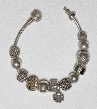 Srebrna bransoletka Pandora 13 charms