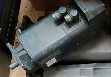  SIEMENS SERVOMOTOR 1FT5062-1AC71-4FA0