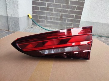 Audi A5 lampa prawa w klape 8W, lift