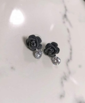 Kolczyki róże z kamieniami BLUEBERRY 