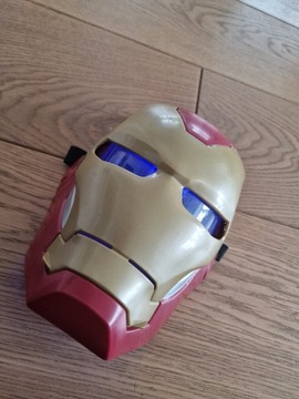 Maska Iron Men świecącą 