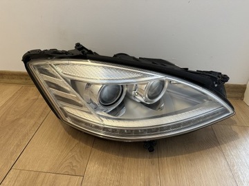 Lampa Mercedes w221