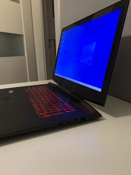 Laptop lenovo Y700 17” i5