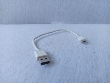 Przewód do ładowania biały YI Technology micro USB 