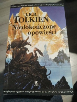 Niedokończone Opowieści. J.R.R. Tolkien