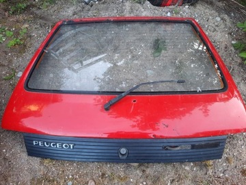 Tylna klapa Peugeot 205