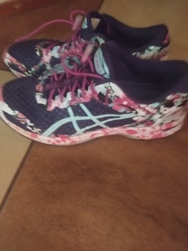 Asics Gel-buty do biegania - rozmiar . 40,5