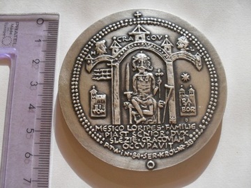 Medal - polska - średniowiecze - król - korona