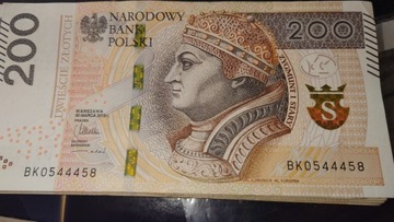 Banknoty 200 zł fajny numer