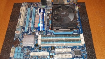 Micro ATX Gigabyte GA-880GMA-UD2H + Procesor + RAM