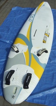 deska Fanatic E-Ray 130L - windsurfing