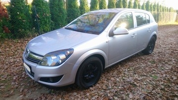 Sprzedam Opel Astra 2011r. moc 115KM, zadbany!