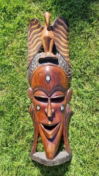Drewniana afrykańska maska 