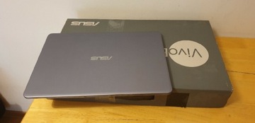 Asus Vivobook S14 