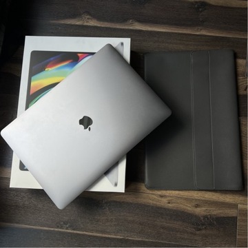 Laptop Apple Macbook Pro 2019 16’ cali 32GB 512GB SSD i7 2,6GHZ