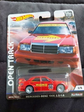 Hot Wheels Mercedes Benz 190E 2.5 Premium