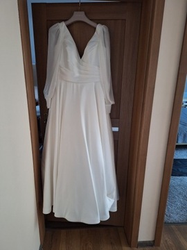 suknia ślubna po jednorazowym użyciu+długi welon 