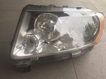 Lampa lewy przód Jeep Grand Cherokee WK3