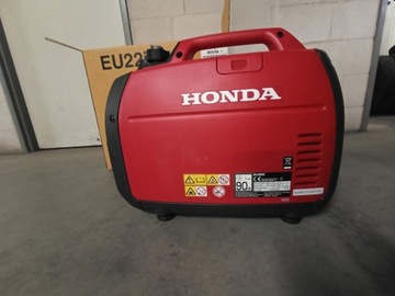 Agregat prądotwórczy Honda EU 22 i.  ( 2,2 kV)