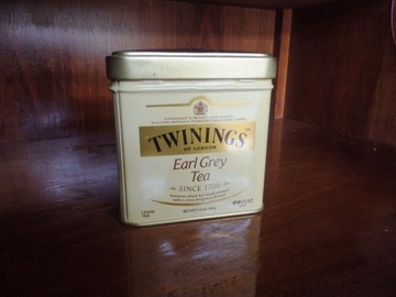 Puszka Twinings po herbacie