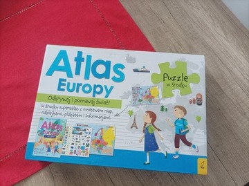Atlas Europy z puzzlami GW Foksal