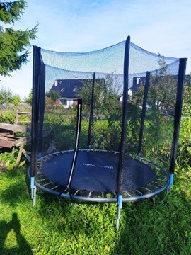 Trampolina ogrodowa 