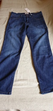 JEANSY WRANGLER ARIZONA 807 CLASSIC STRAIGHT  35/32