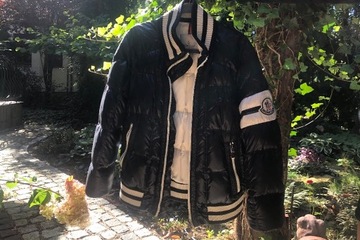 Kurtka Moncler rozmiar 3 M/L (nie maya)