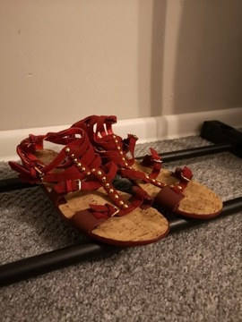 Czerwone sandały rzymianki rozmiar 38