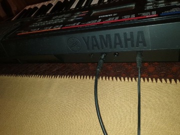 Syntyzator yamaha 