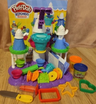 Play doh zamek używany. To co na zdjęciu. Dodatki