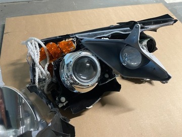 Lampa przednia reflektor Mercedes W212 E-klasa E63