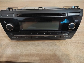 Radio toyota Corolla e16 